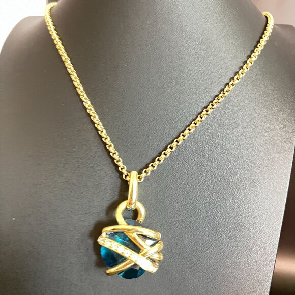 Kenneth Jay Lane KJL Signed Blue Crystal Pendant Necklace Gold-Tone Rhinestones - Picture 1 of 16
